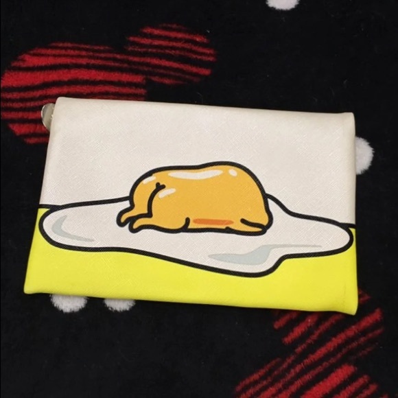 Ipsy x Sanrio Gudetama Lazy Egg Makeup Bag zip up - Picture 4 of 8